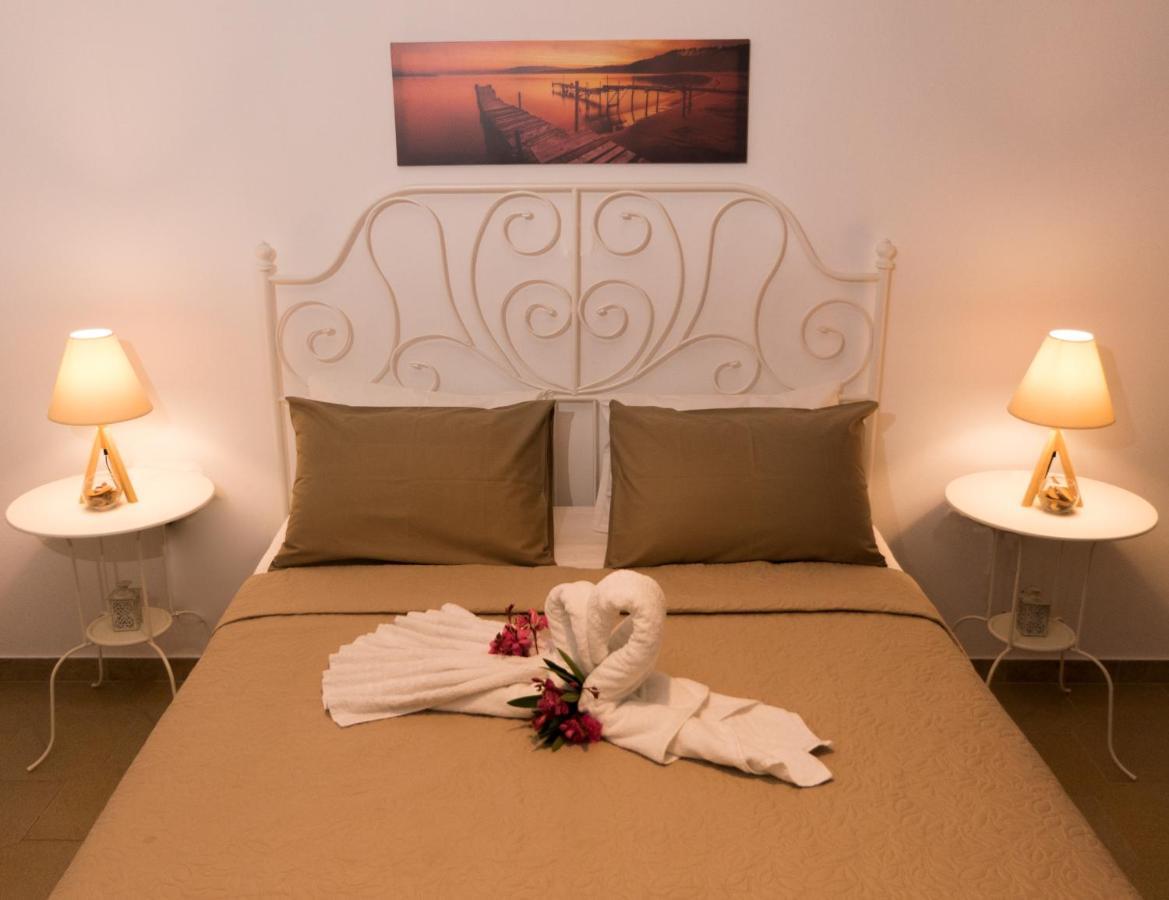 Cozy Family Friendly Apartment With Large Garden Close To Beaches - Dirella Kynopiastai Екстер'єр фото