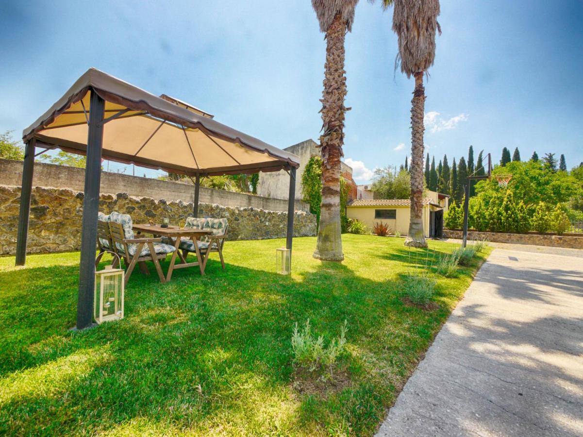 Cozy Family Friendly Apartment With Large Garden Close To Beaches - Dirella Kynopiastai Екстер'єр фото