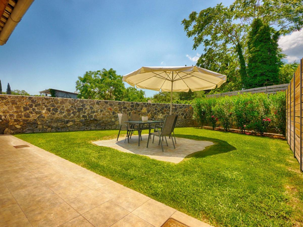 Cozy Family Friendly Apartment With Large Garden Close To Beaches - Dirella Kynopiastai Екстер'єр фото