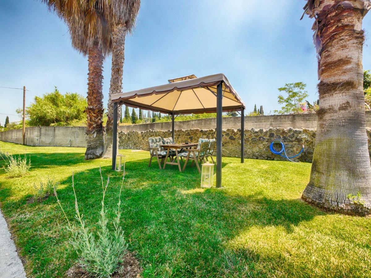 Cozy Family Friendly Apartment With Large Garden Close To Beaches - Dirella Kynopiastai Екстер'єр фото