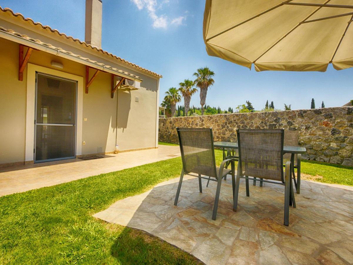 Cozy Family Friendly Apartment With Large Garden Close To Beaches - Dirella Kynopiastai Екстер'єр фото
