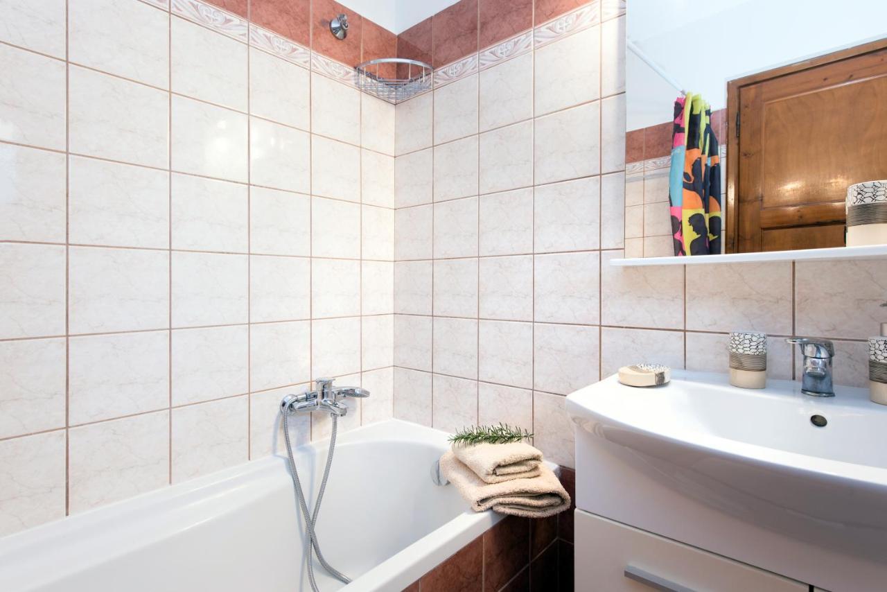 Cozy Family Friendly Apartment With Large Garden Close To Beaches - Dirella Kynopiastai Екстер'єр фото